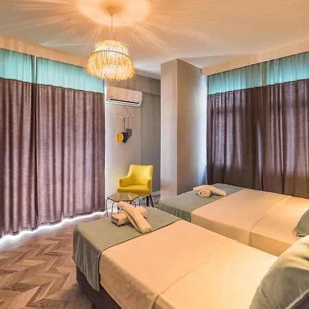 Royal Hotel 3*