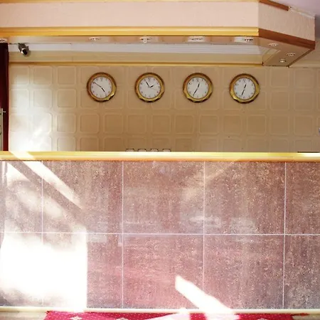 Hotel Royal 3*