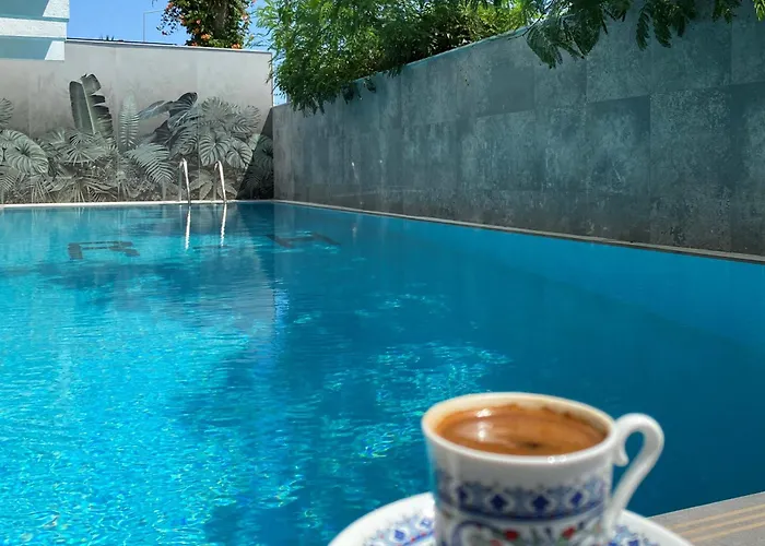Royal Hotel 3*