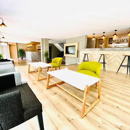 Royal Hotel 3*