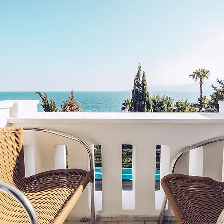Royal Hotel Antalya