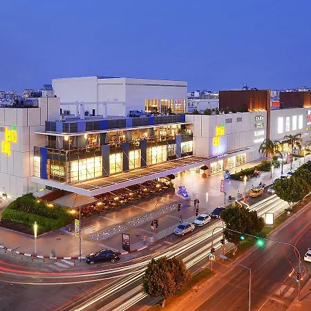 Royal Hotel 3*